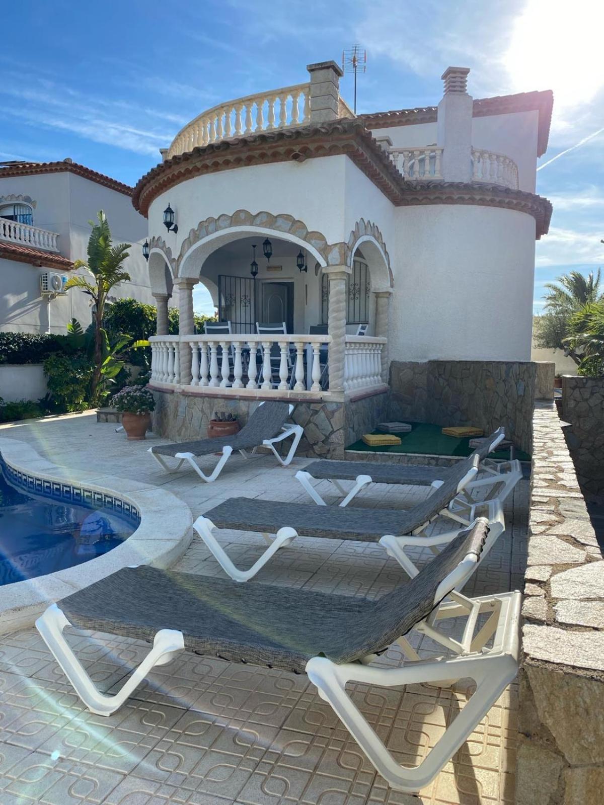Vila Casa Ricarda Miami Playa Exteriér fotografie